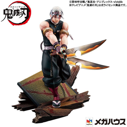 Demon Slayer Kimetsu no Yaiba G.E.M. PVC Statue 1/8 Tengen Uzui 23 cm